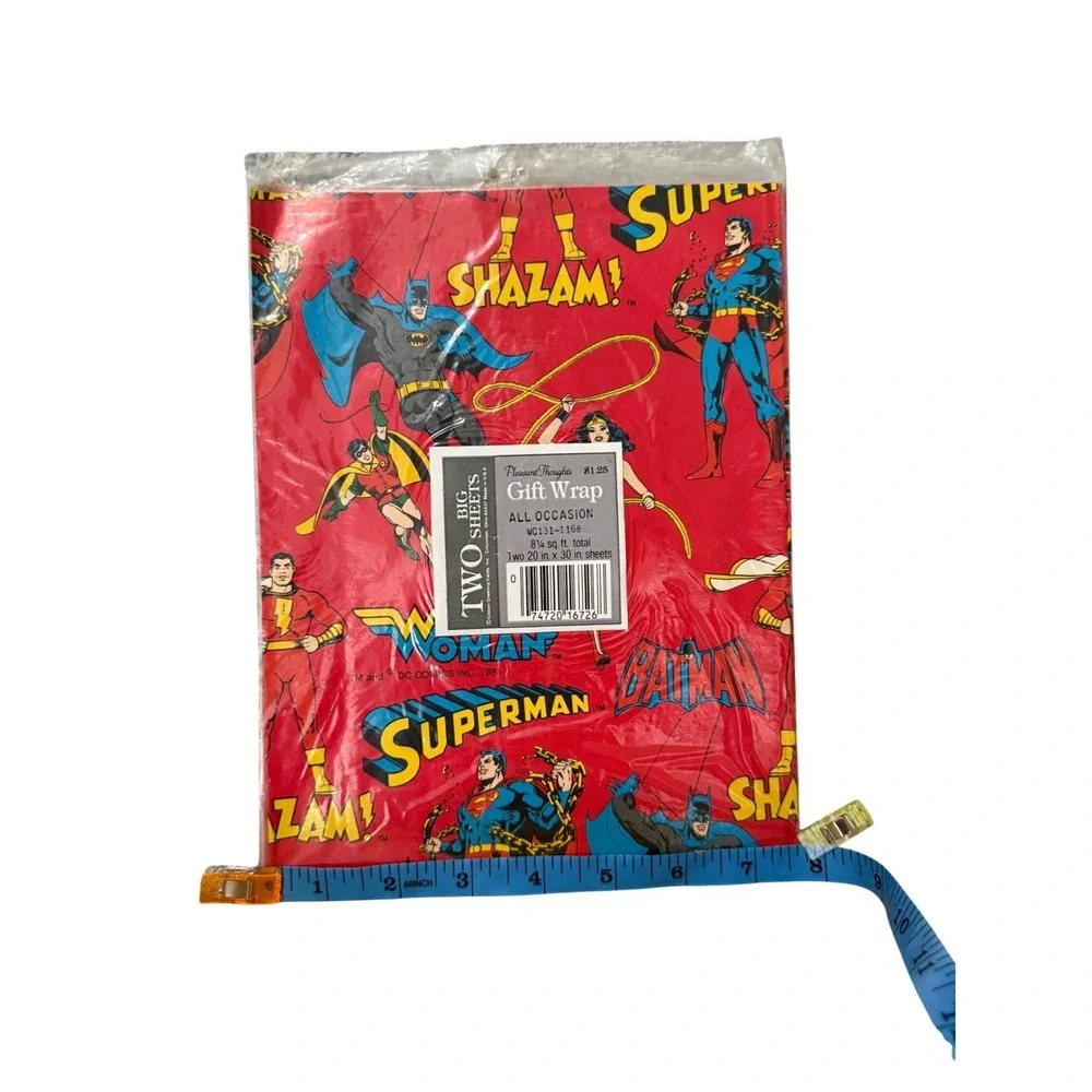 1981 DC Comics Gift Wrap NOS Superman Batman Wonder Woman 2 Sheets Red Deadstock